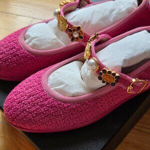 Chanel Mary jane size 38